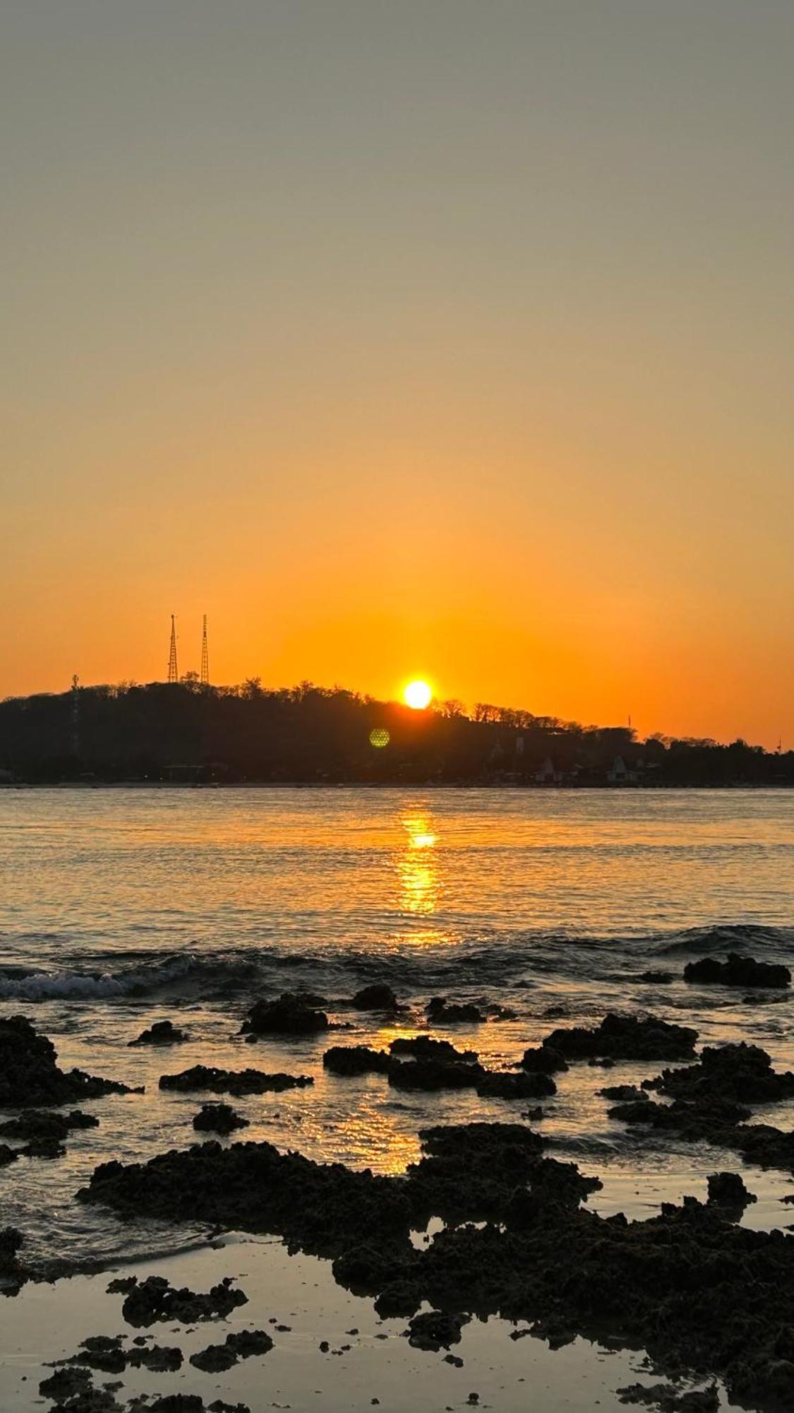 Meno Suites Gili Meno Buitenkant foto