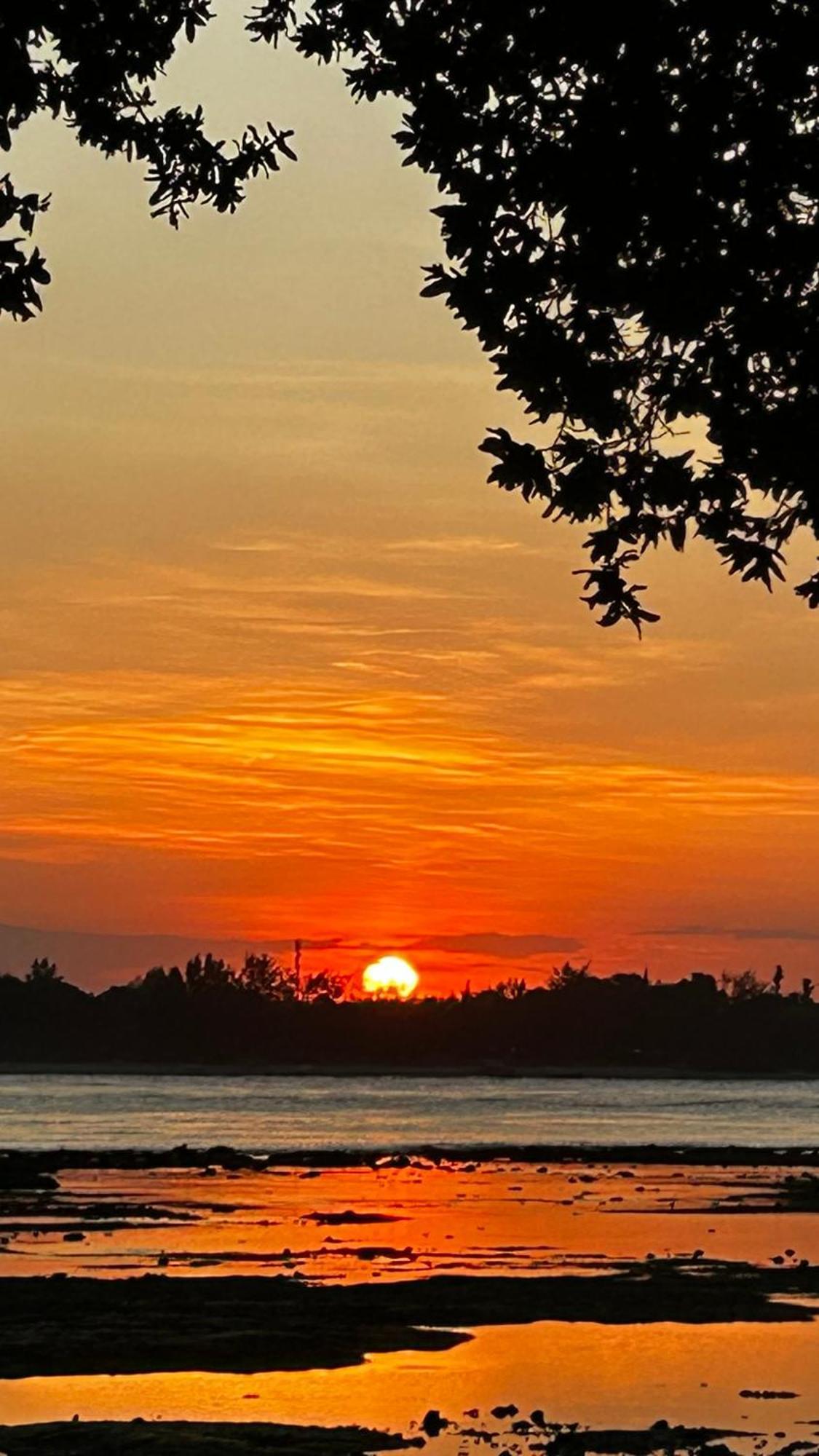 Meno Suites Gili Meno Buitenkant foto